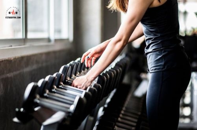 Việc bị chững cân khiến các gymer hoang mang, lo lắng