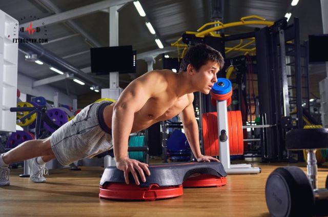 Các Bài Tập Cơ Ngực Tại Phòng Gym Hiệu Quả Nhất
